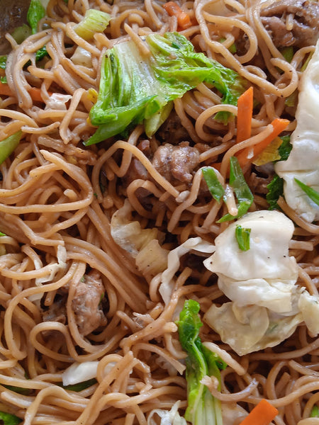 FRIENDS AVENUE PANCIT CANTON