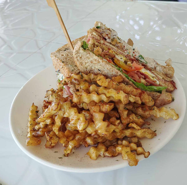 Tinuno Clubhouse Sandwich With Fries