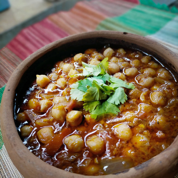 TS chana (chickpea) masala w/flat bread